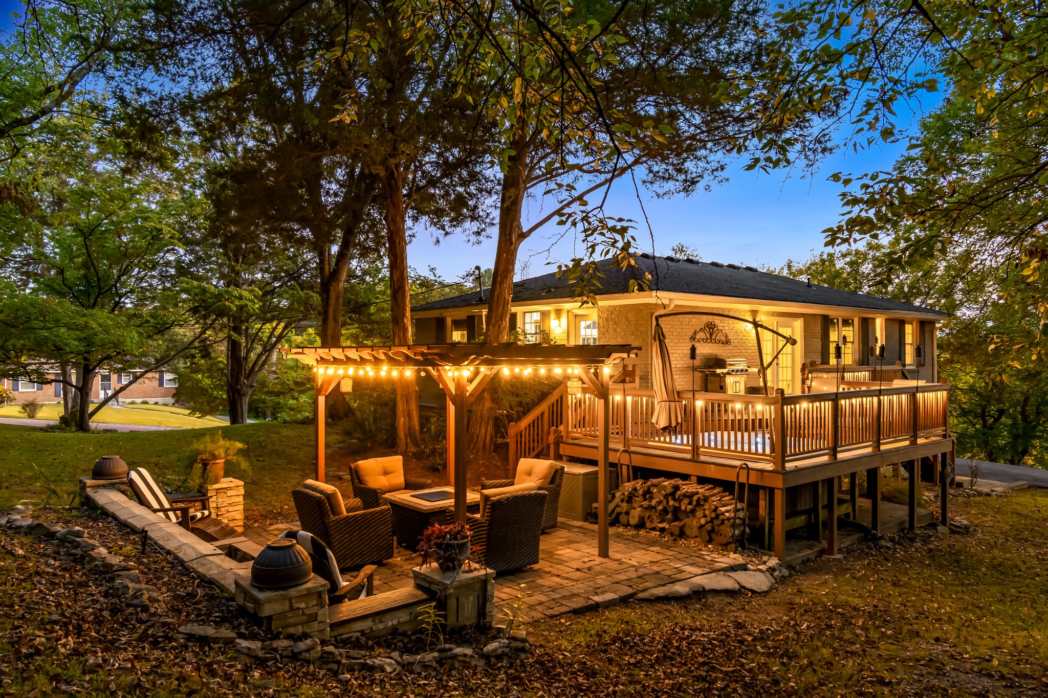 Side and Back Yard with Patio