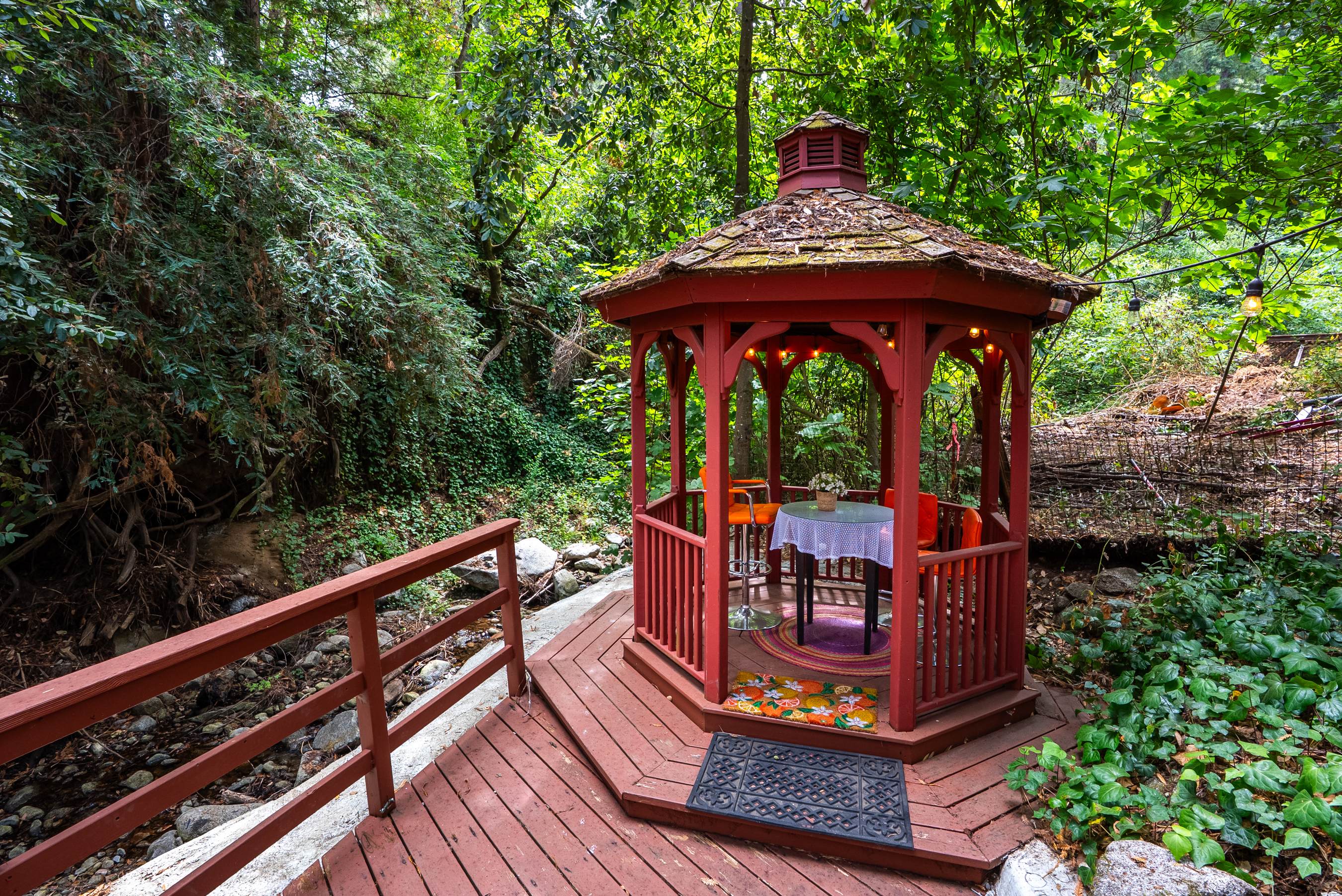 Romantic Spot to Enjoy some coffee or tea for two!