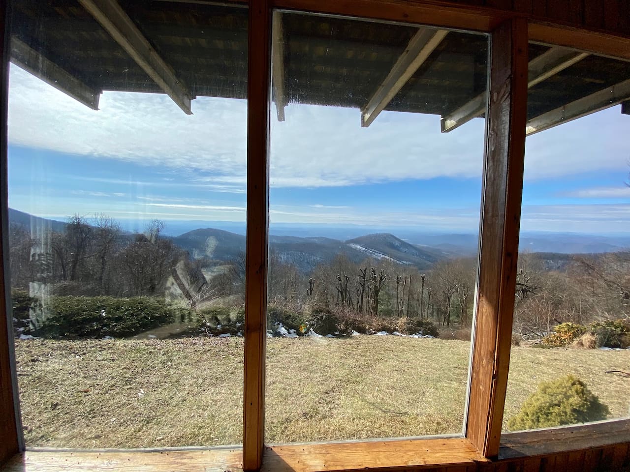 Bunkbed Room Winter View