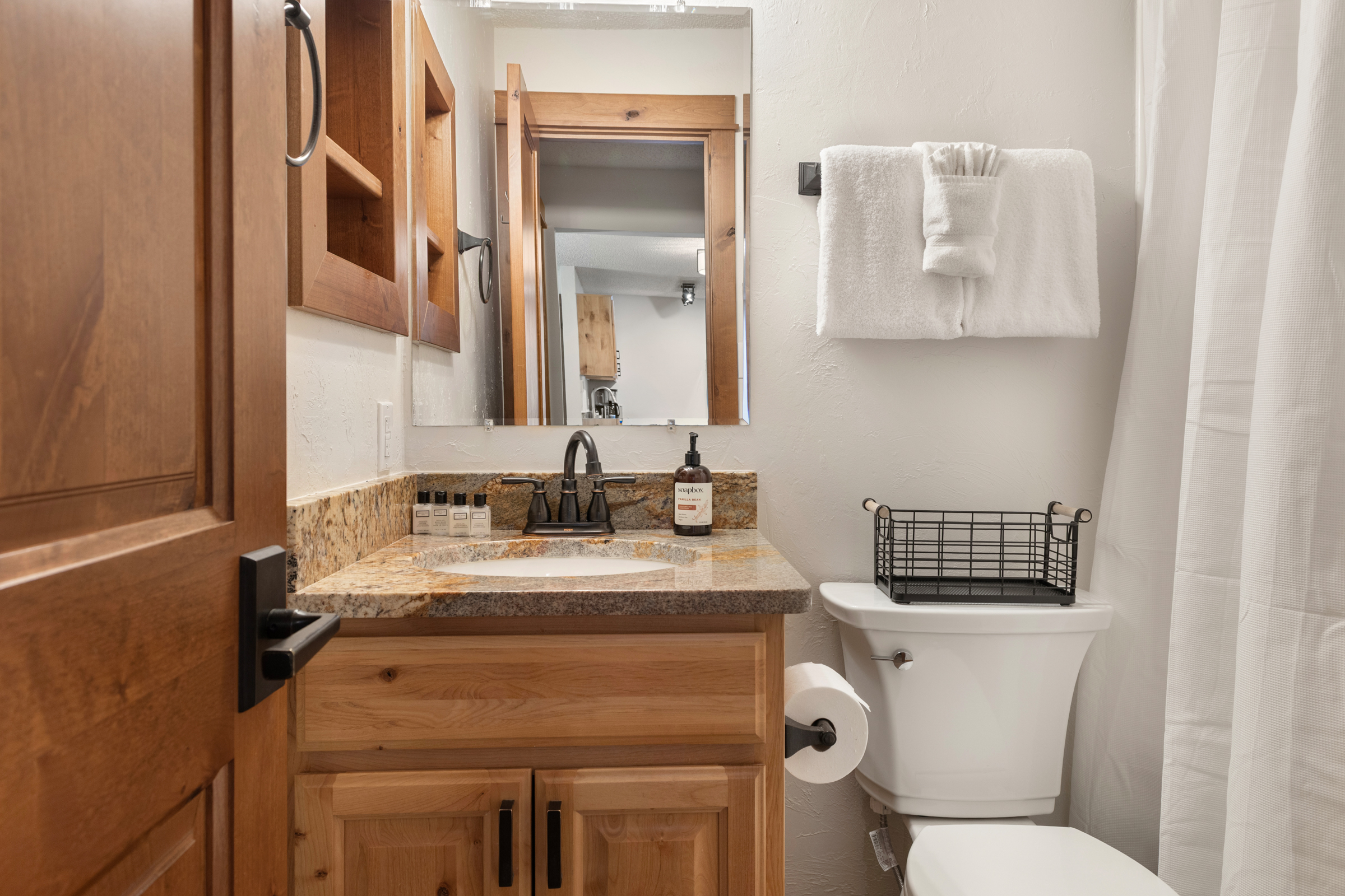 Bathroom #2 | Tub/Shower Combo