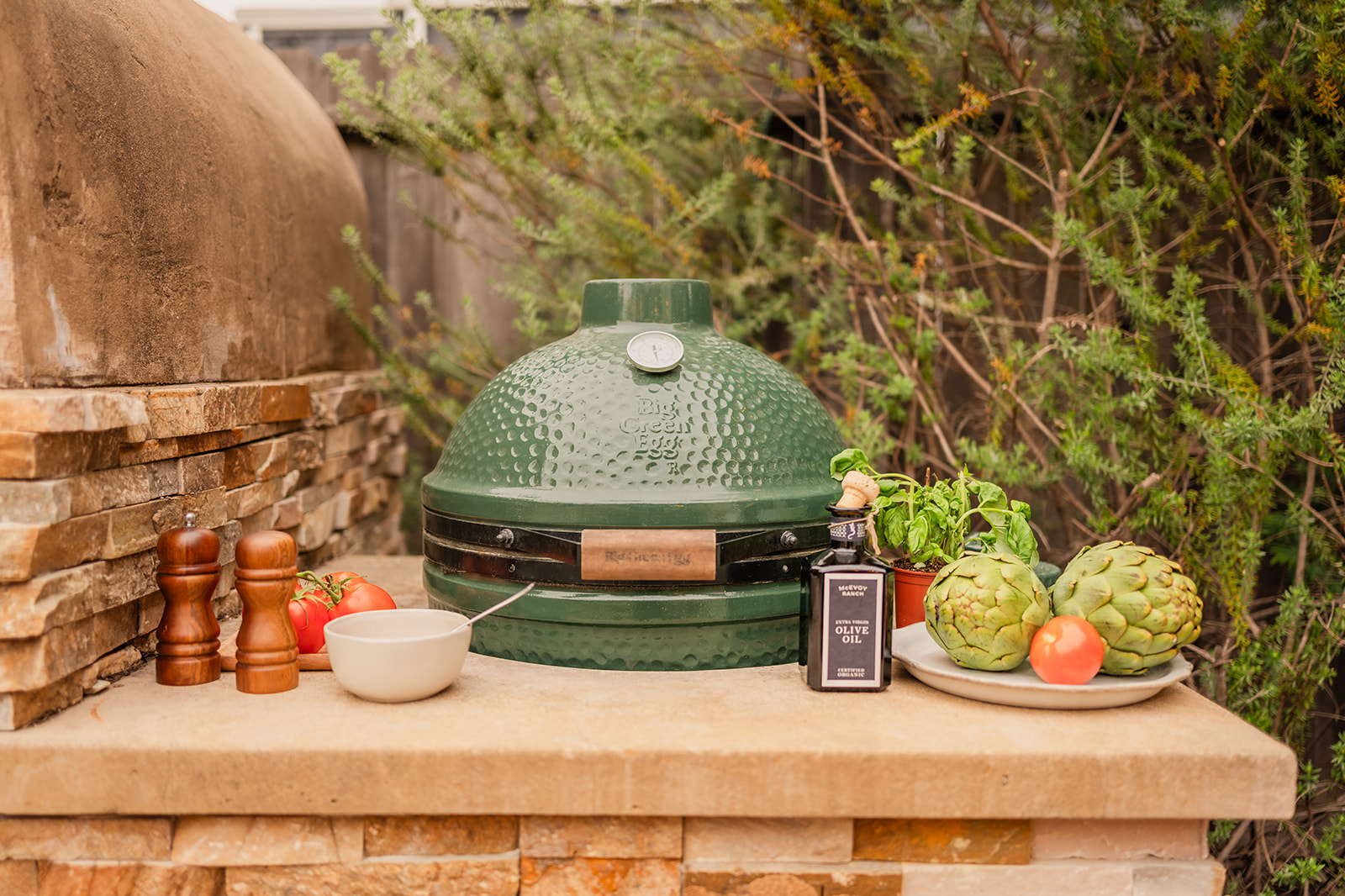 Big green egg for grilling