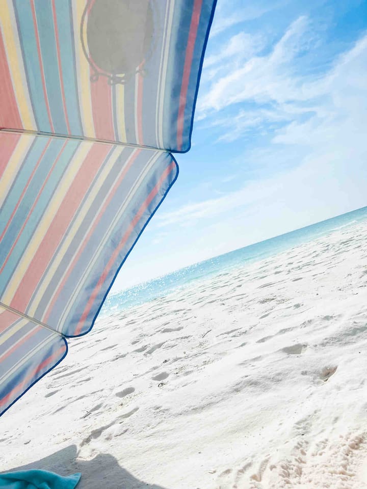  White Sandy beach