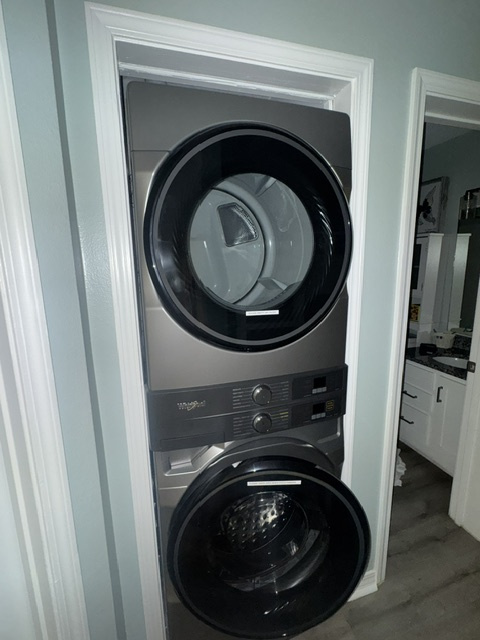 NEW 8/2026 Whirlpool Full Size Wash Tower
