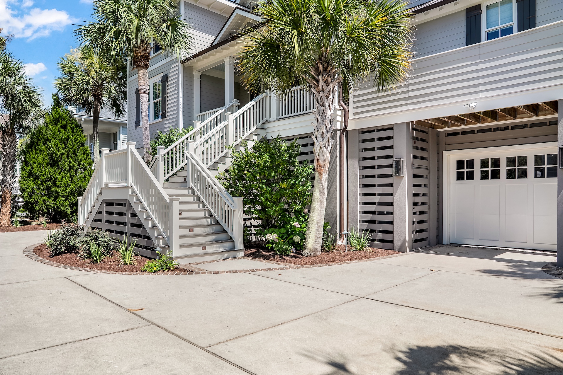Front Steps | Beach Shelter | 3708 Palm Blvd | Isle of Palms, SC | IOP Escapes