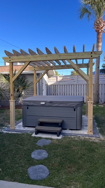 Hot Tub and Pergola