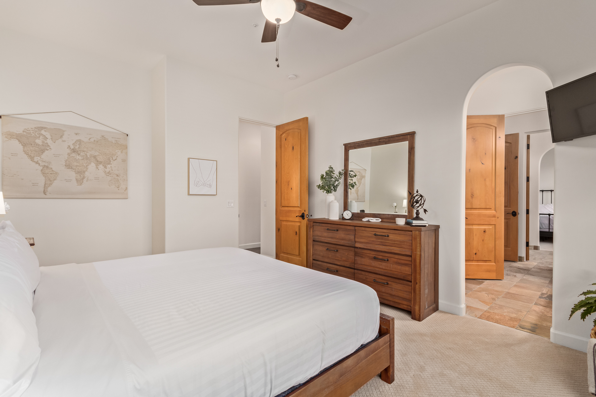 Bedroom 3 - king bed w/ smart TC