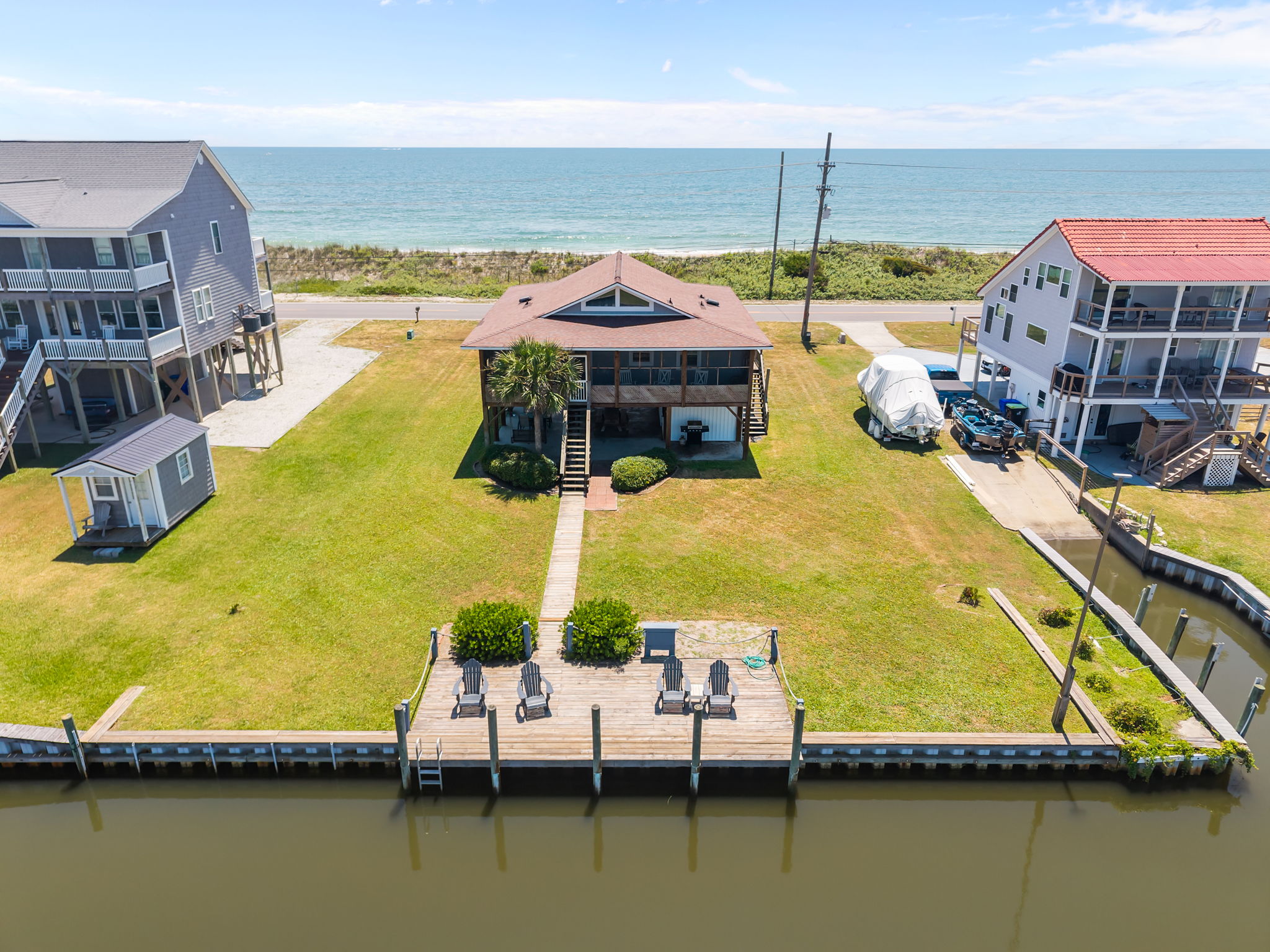 Beach out front, boating out back — your coastal dream getaway.