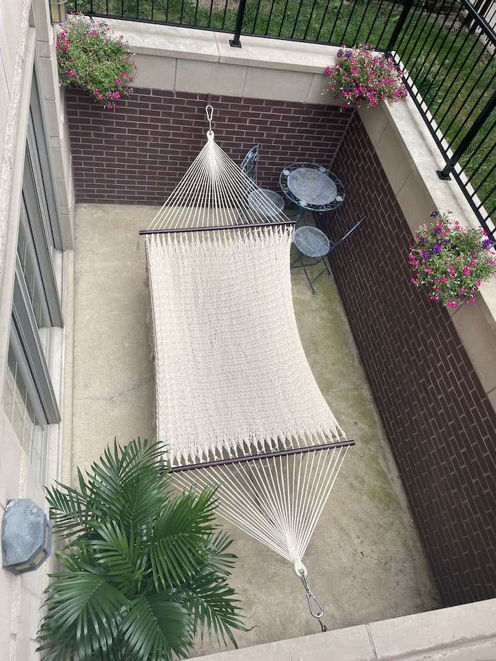 Outdoor patio to relax in a hammock