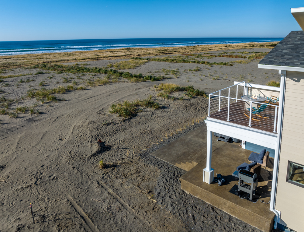 {Exterior} Ocean Views for Days