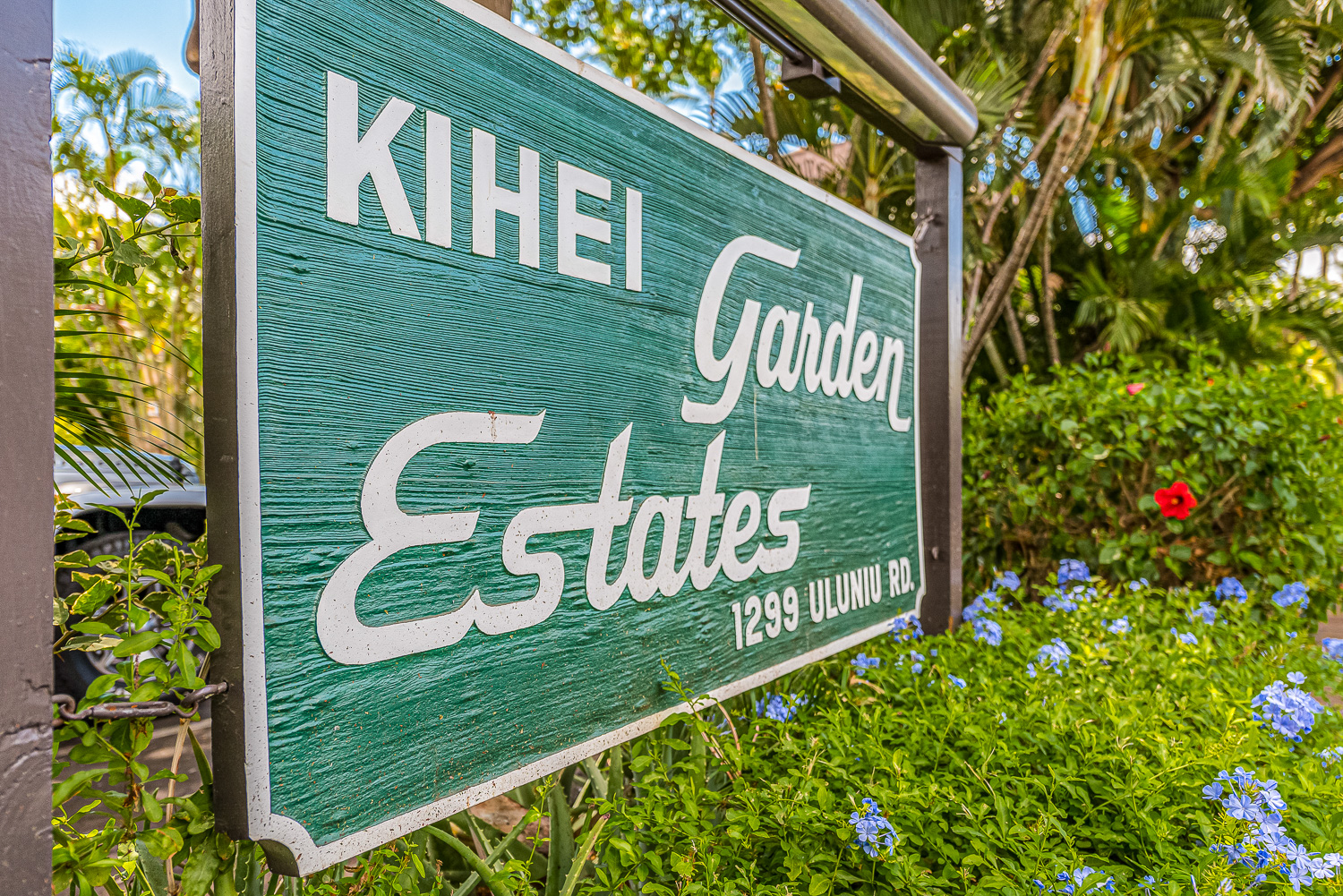 Kihei Garden Estates is right in the hub of Kihei, quiet but near beaches and tons of activities!