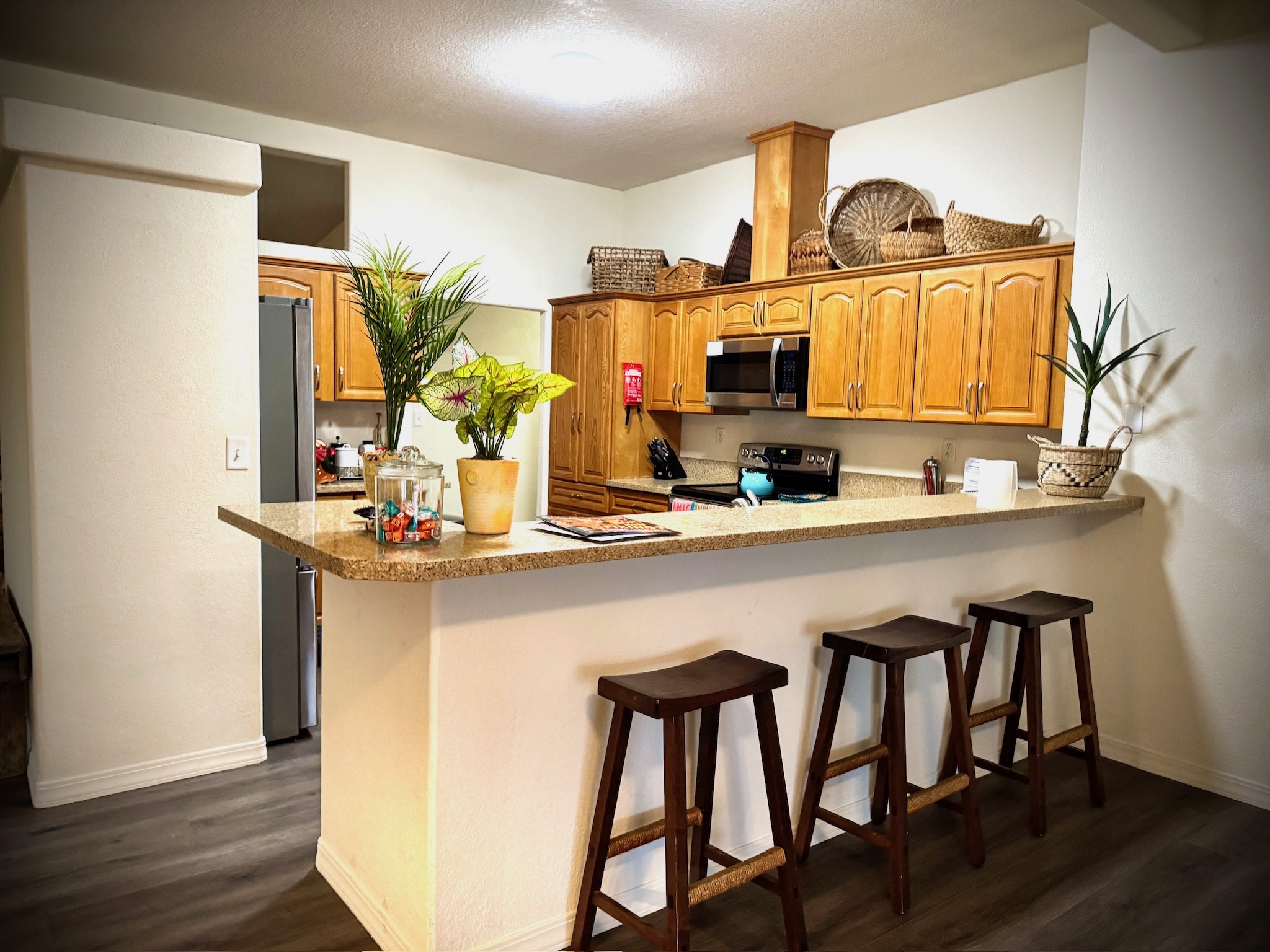 Fully stocked kitchen for all your meal prep