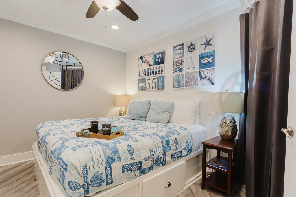 The second of three king suites is around the corner