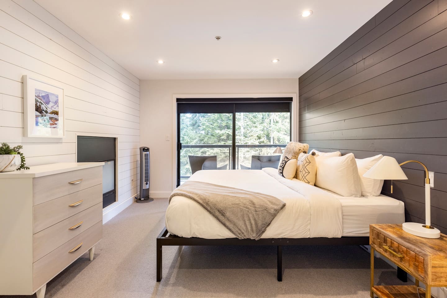Master bedroom with ensuite bathroom. The bed can be a king bed as pictured or set up as 2 large single beds depending on your needs.
