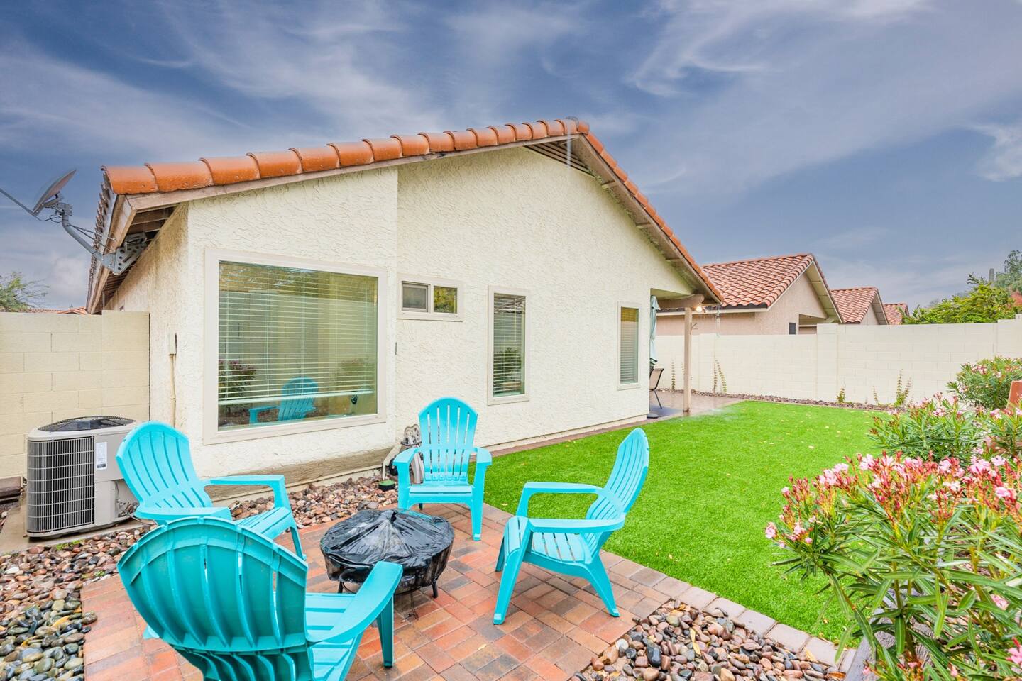 Perfect Staycation - Vacation Rentals Made Easy