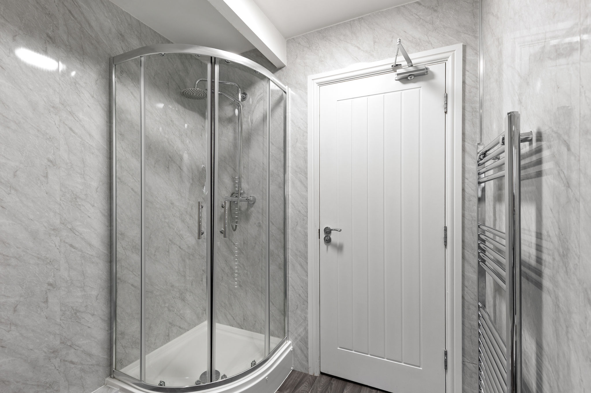 [Bathroom 2]