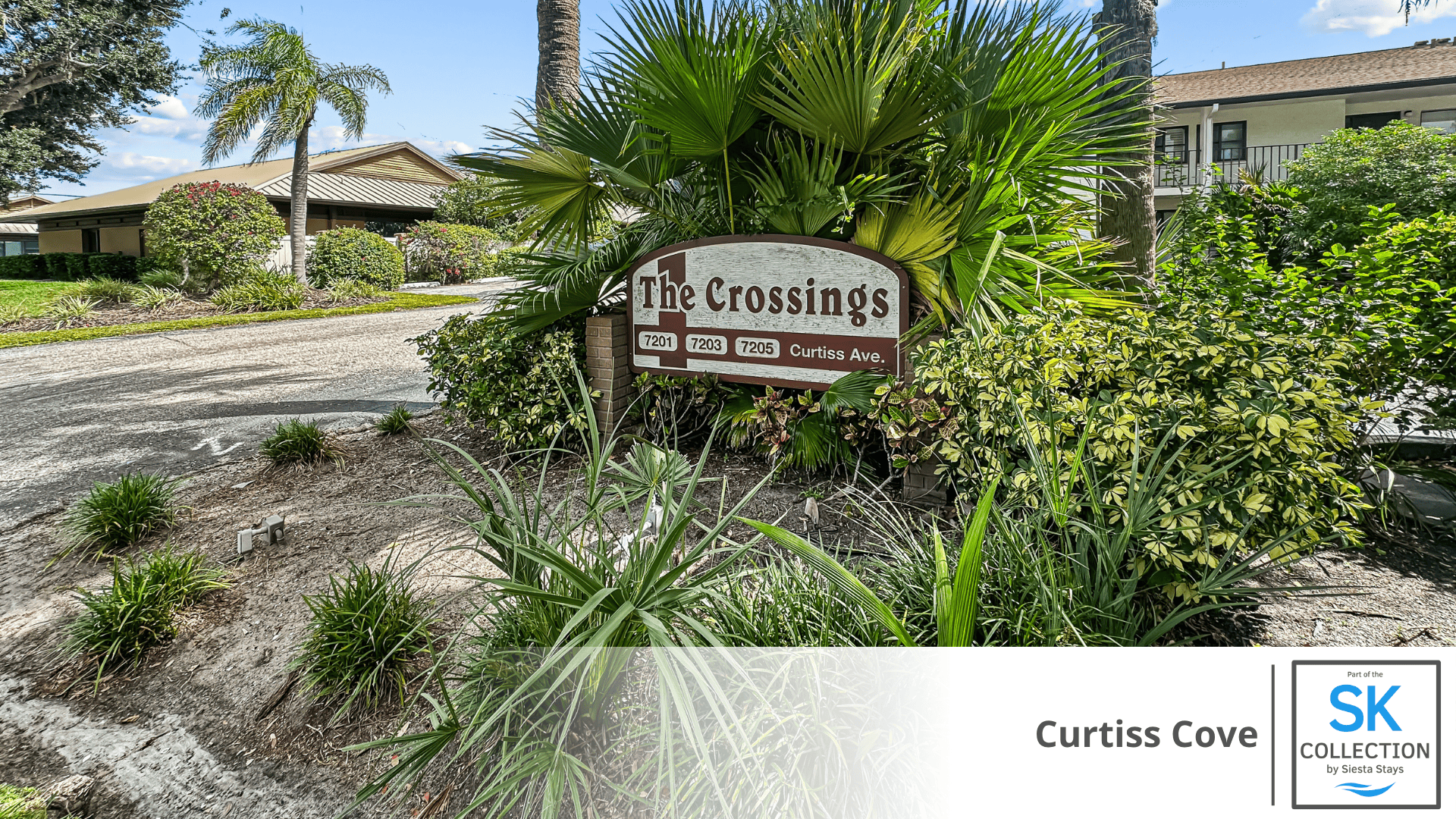 The Crossings Complex