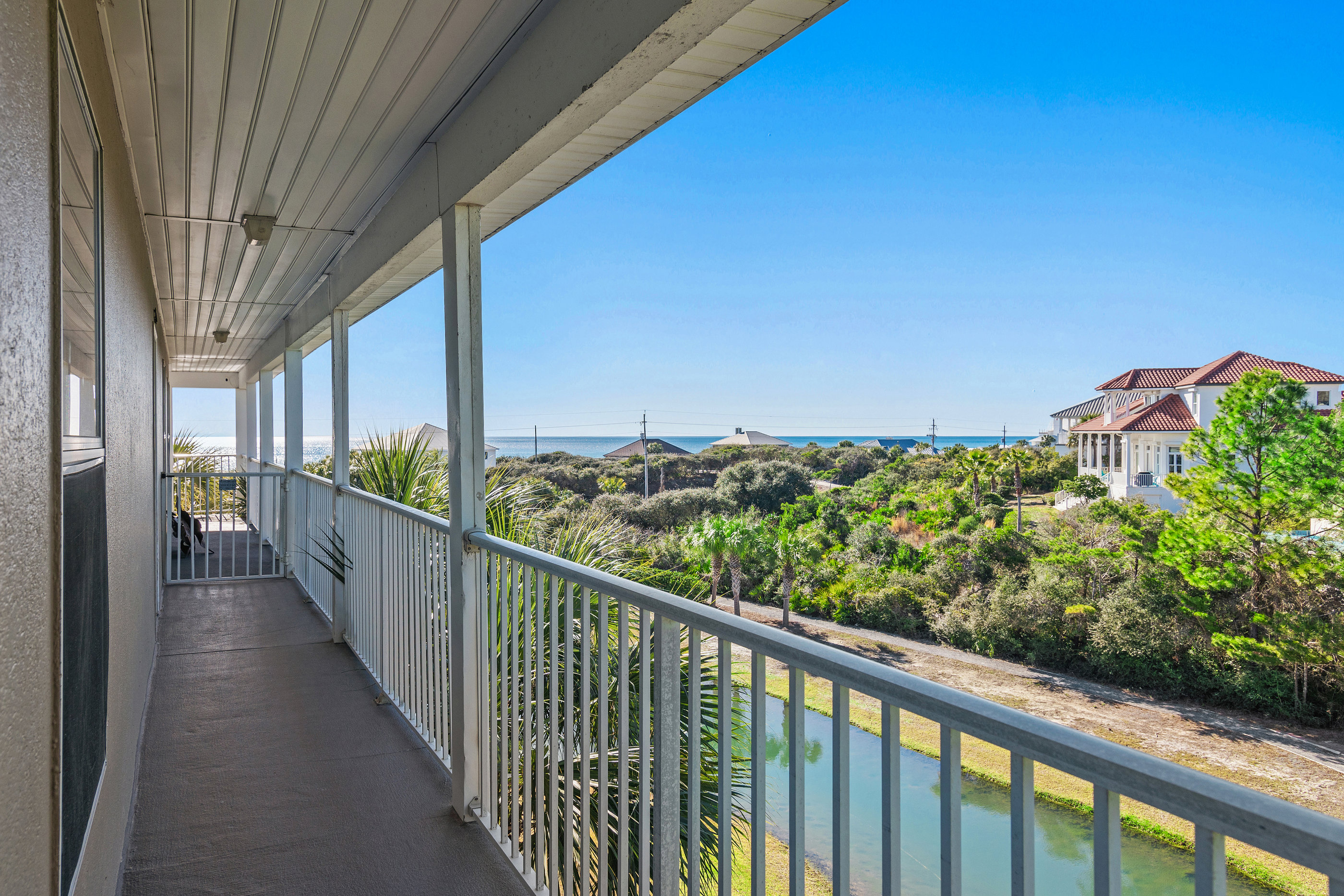 Wrap Around Balcony with incredible sunset views