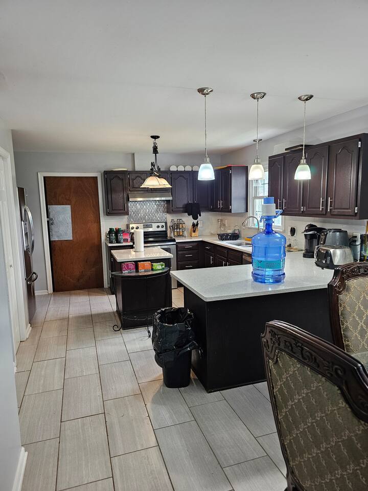 Fully equipped kitchen