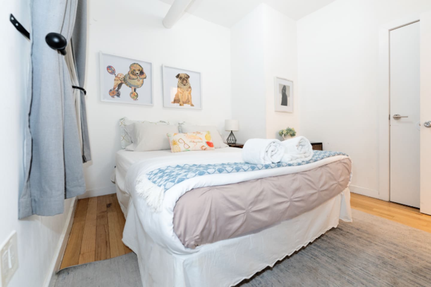 BR 1 - Queen Bed