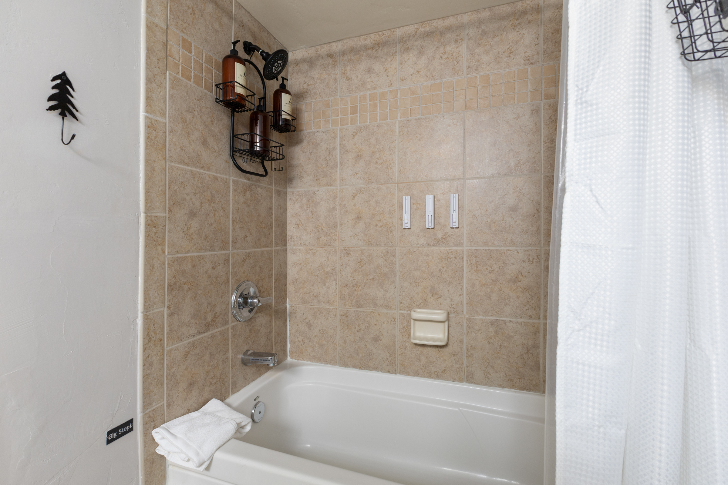 Ensuite Bathroom 2 | Vanity | Shower and Tub Combo
