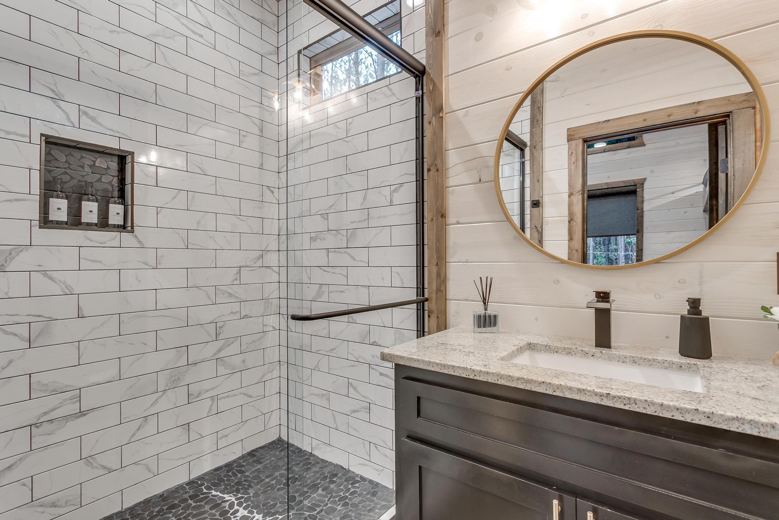 Full size bathroom available in bunkhouse