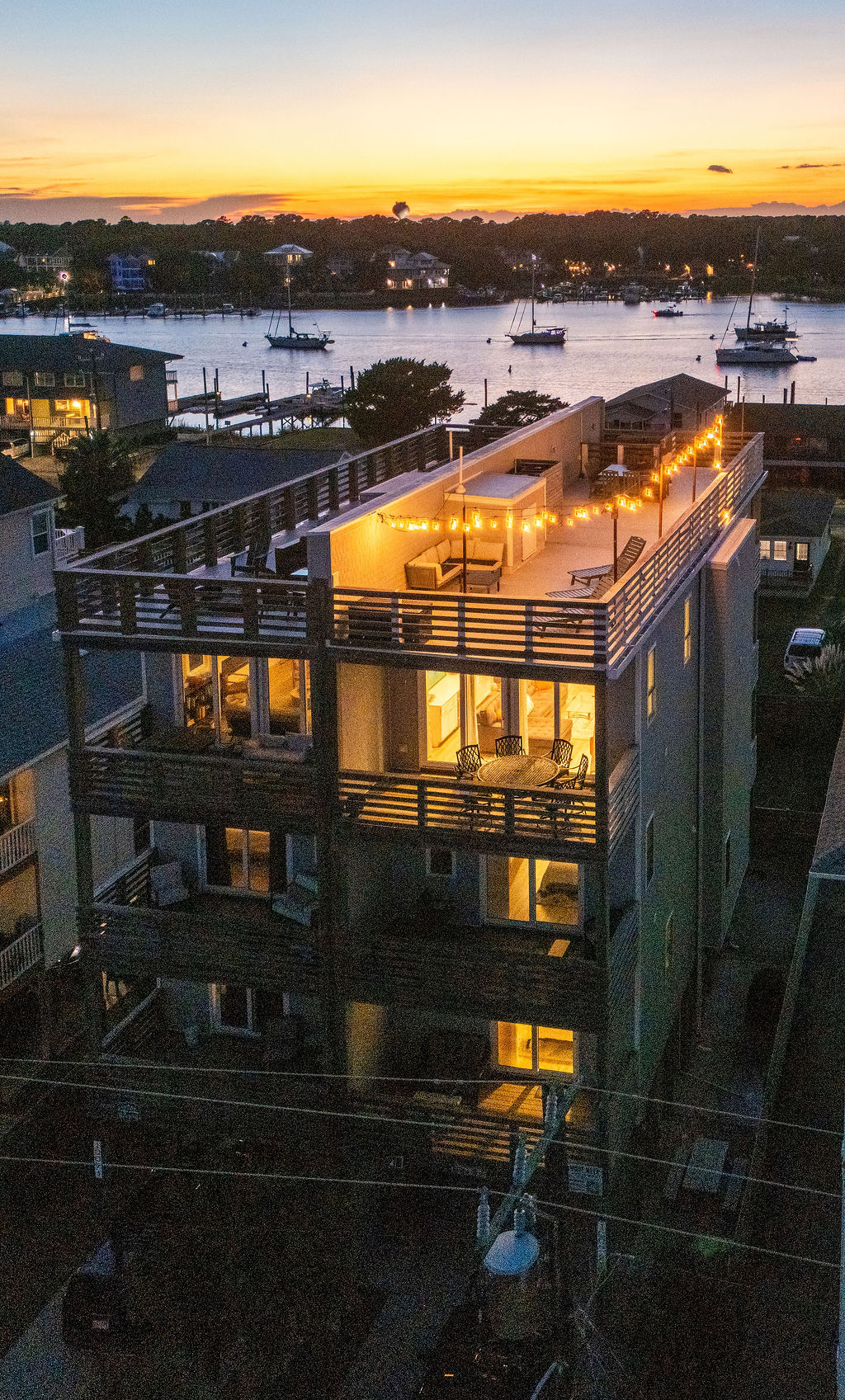 Rooftop Sunrise to Sunset
