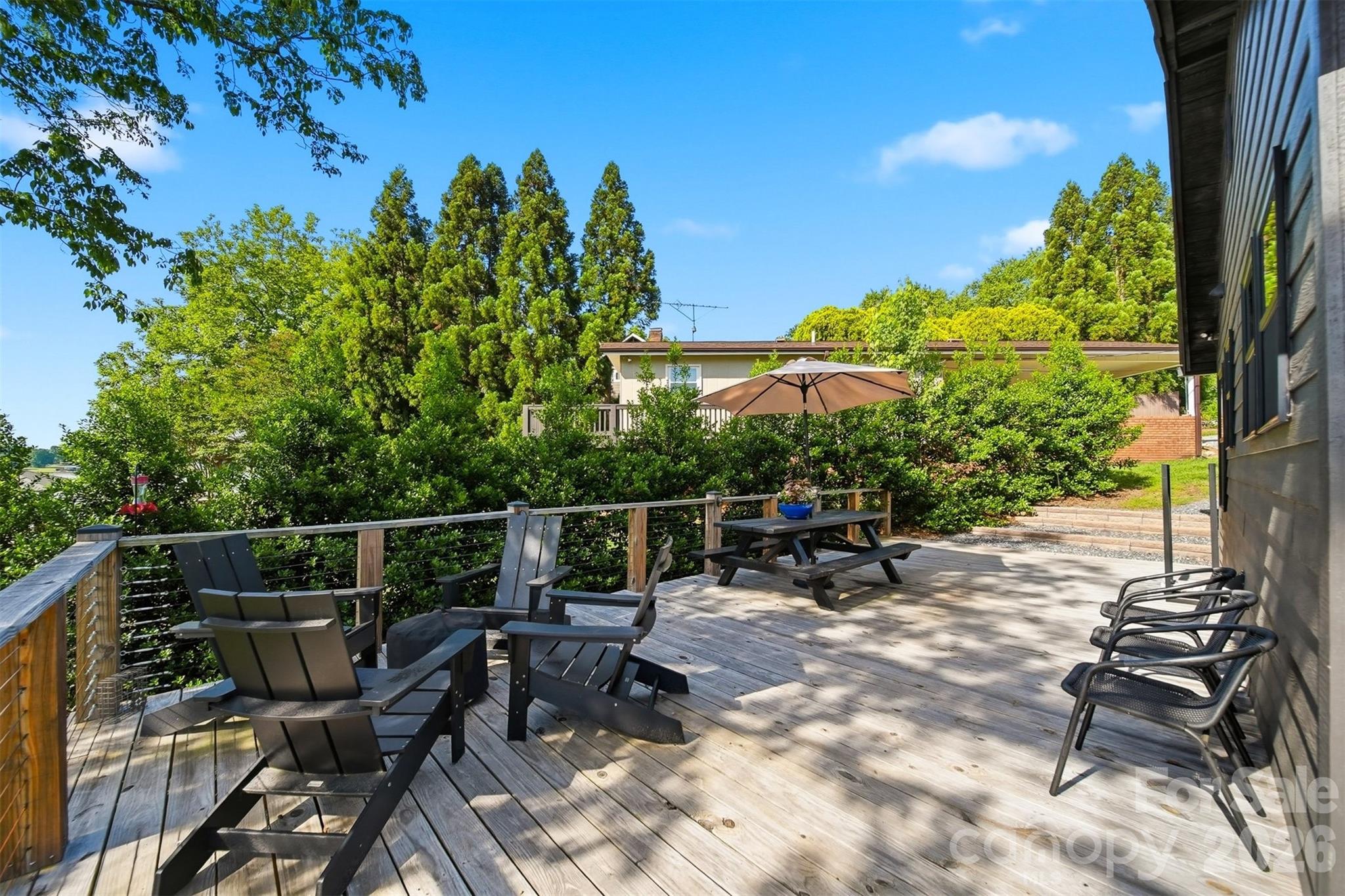 Side Deck