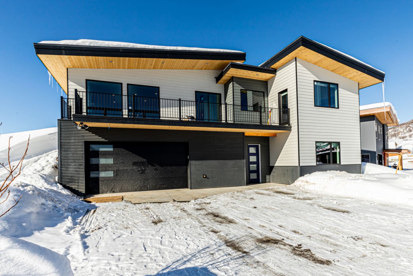 Exterior-1