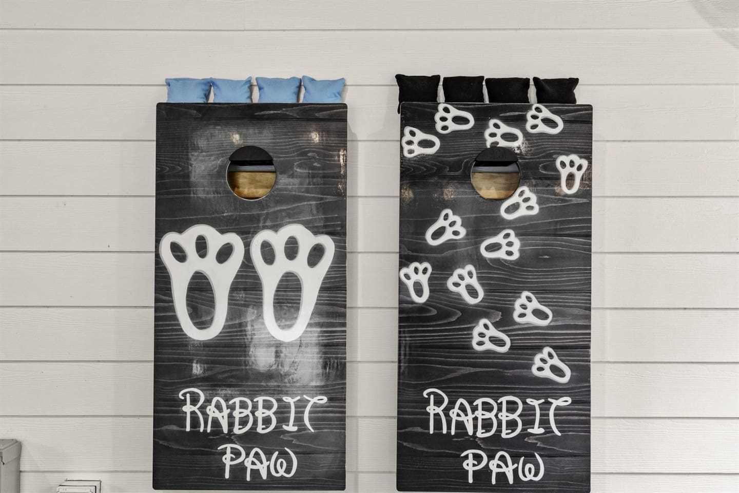 Surrounded by nature’s beauty, Rabbit Paw offers a quiet retreat with plenty of nearby adventures—from lakeside fun to great dining.