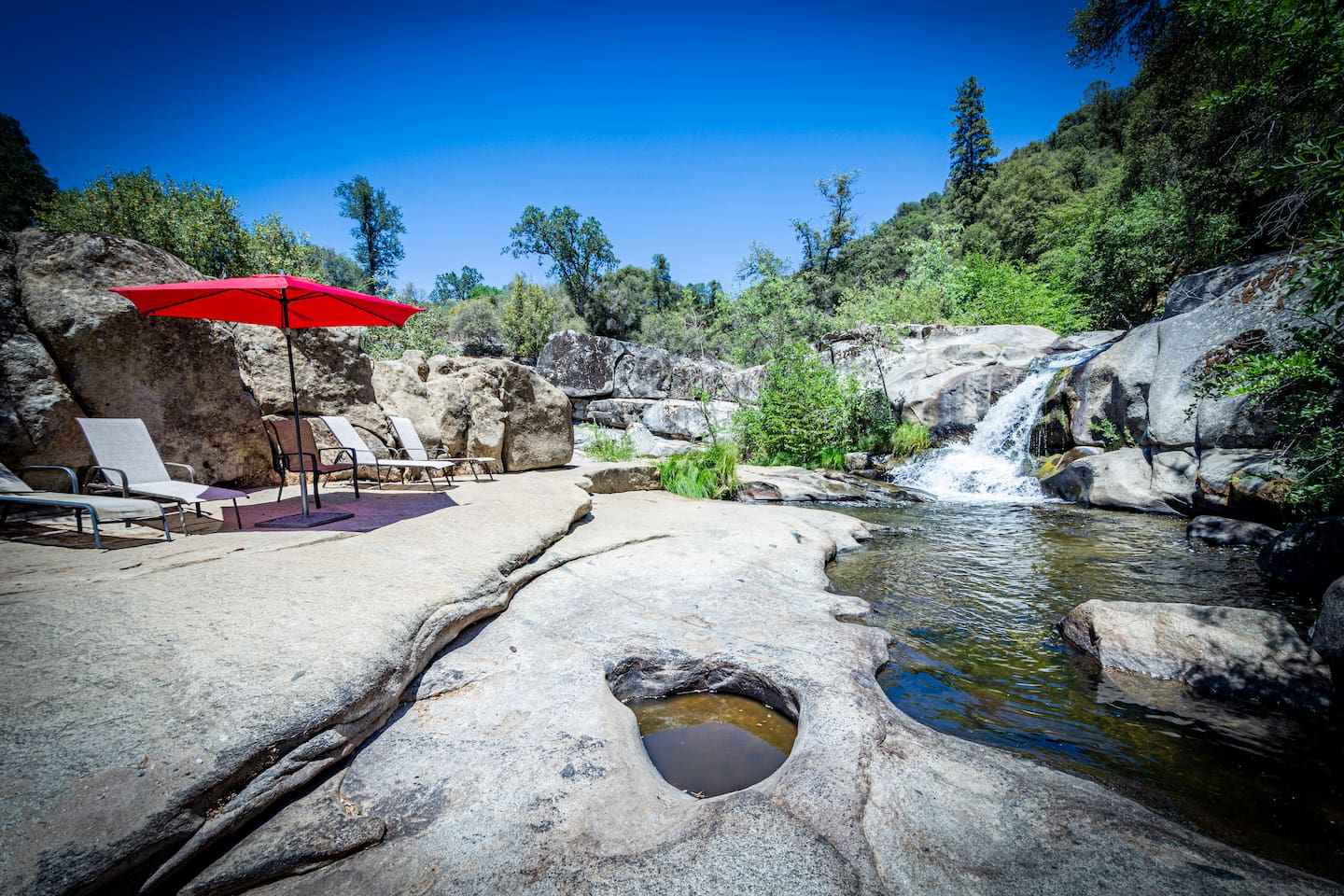 Area by the waterfall