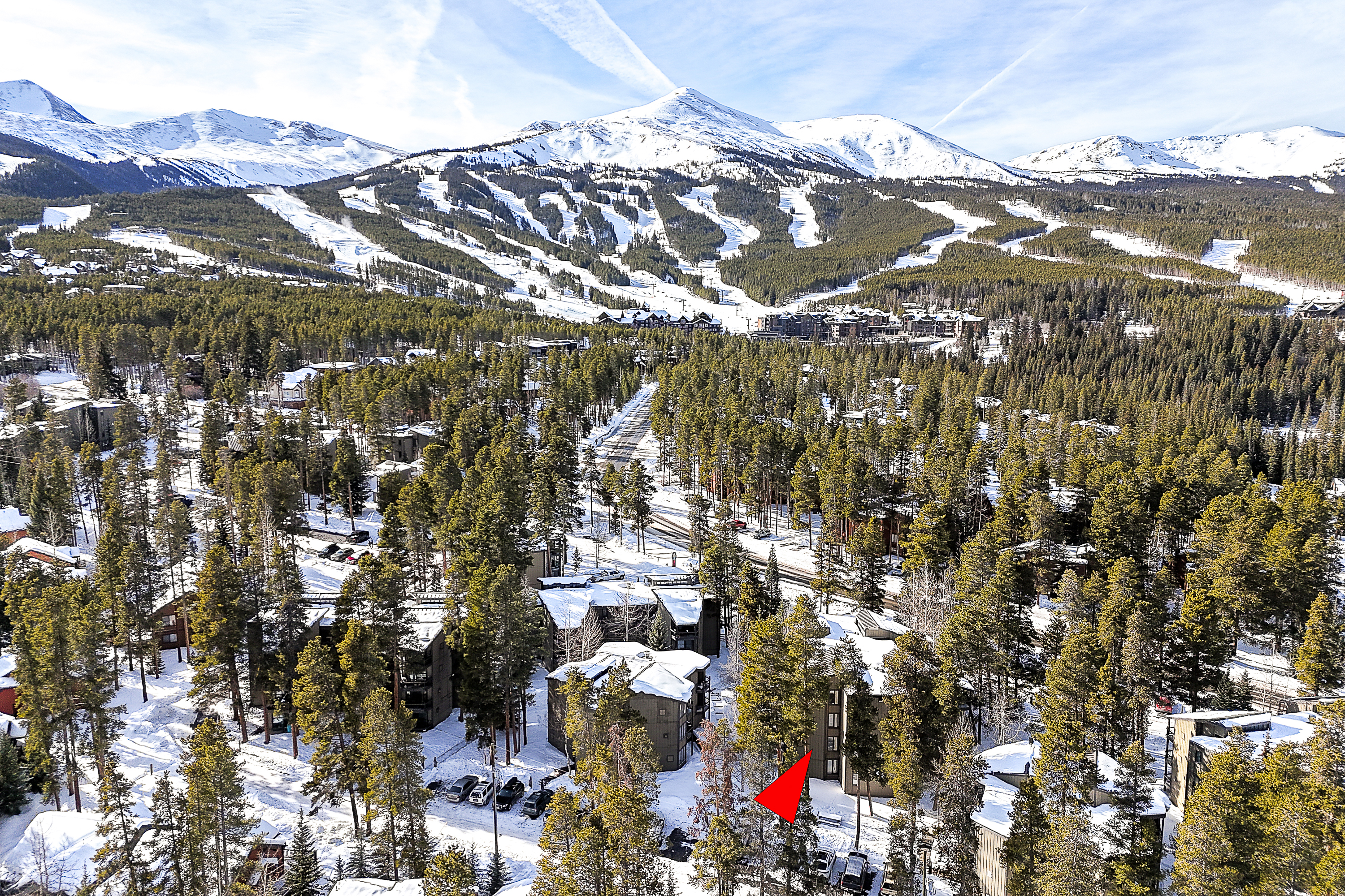 Red arrow pointing to Building B where Golden Flake is located