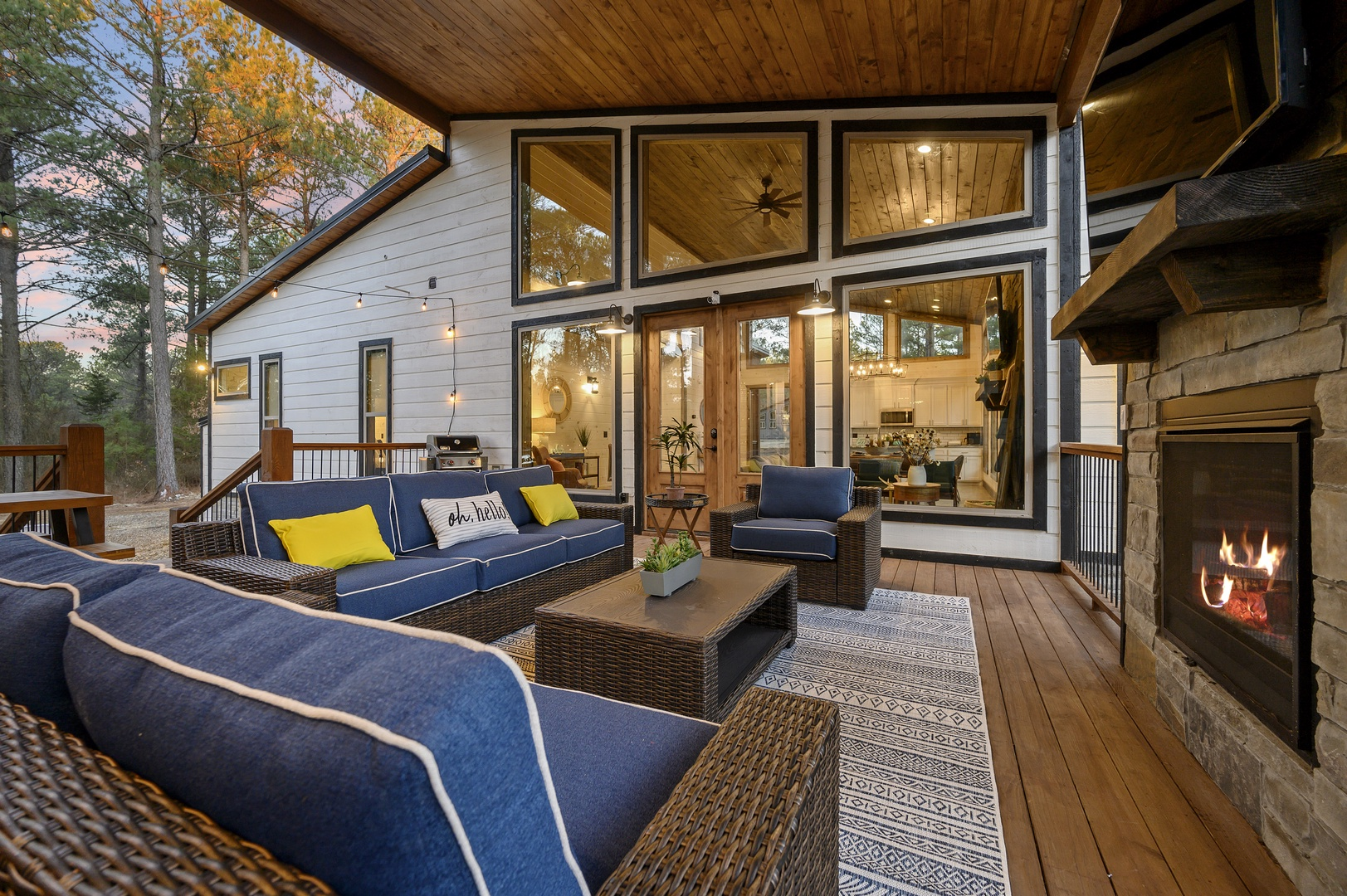 Indoor comfort meets outdoor glow. Settle in, sip something warm, and enjoy the calm at Piece of the Moon.