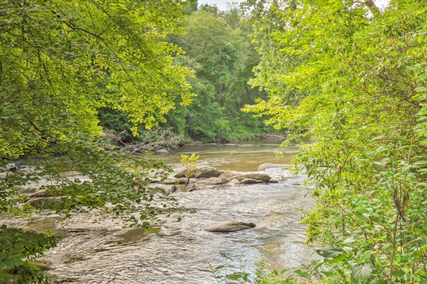 Peaceful Cartecay River