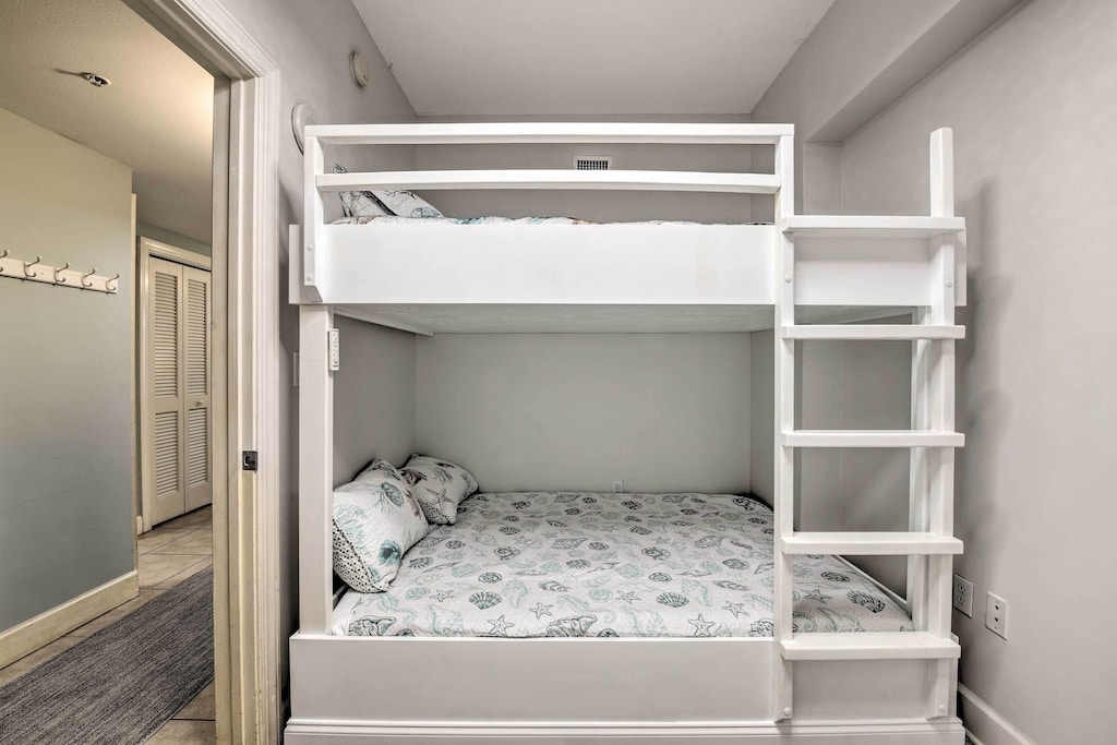 Bedroom 3 | Full Bunk Bed