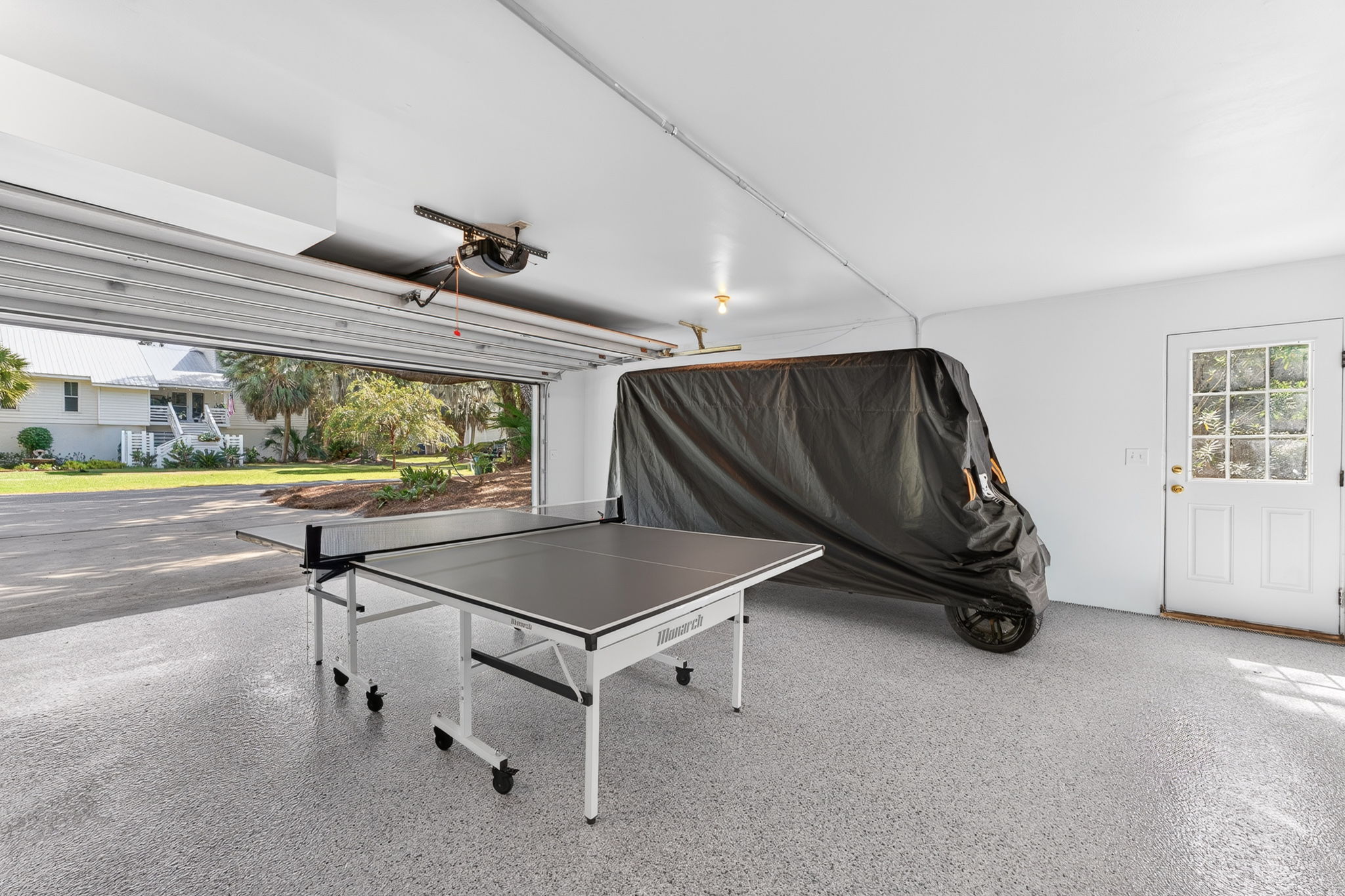 Garage | IOP Poolside Paradise | 112 Sparrow Drive | Isle of Palms, SC | IOP Escapes