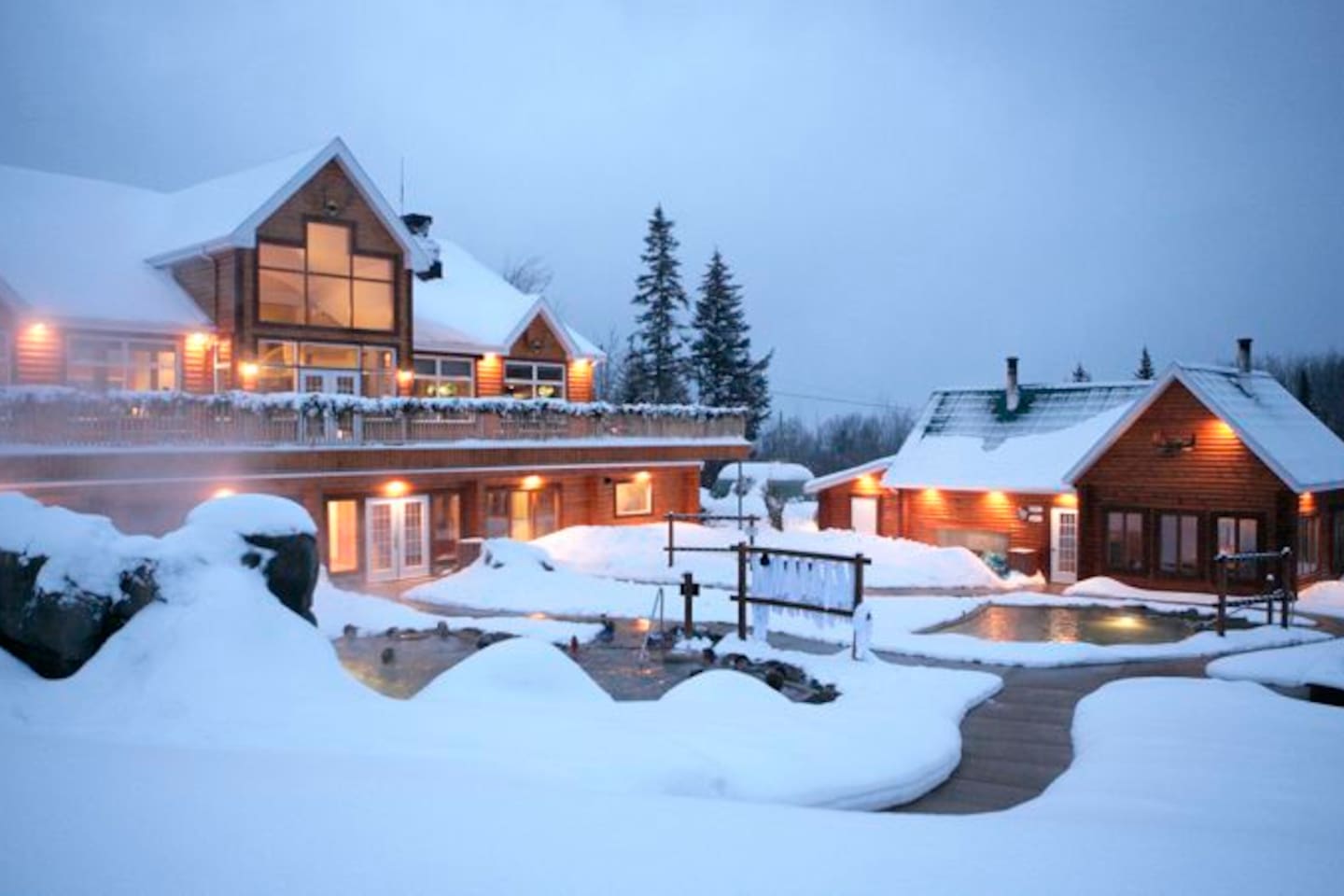Appalaches Lodge-Spa situé à moins de 15 minutes du chalet, wow !