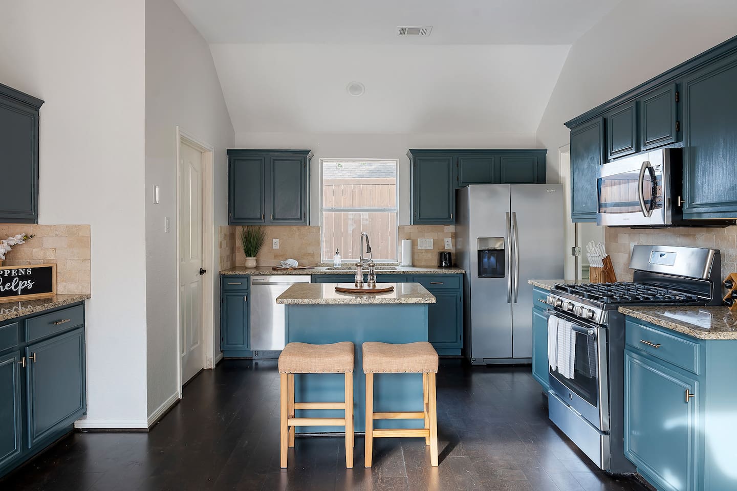 Unlock your culinary potential with this fully equipped kitchen, complete with all the cooking and baking essentials to turn your culinary dreams into delicious realities.