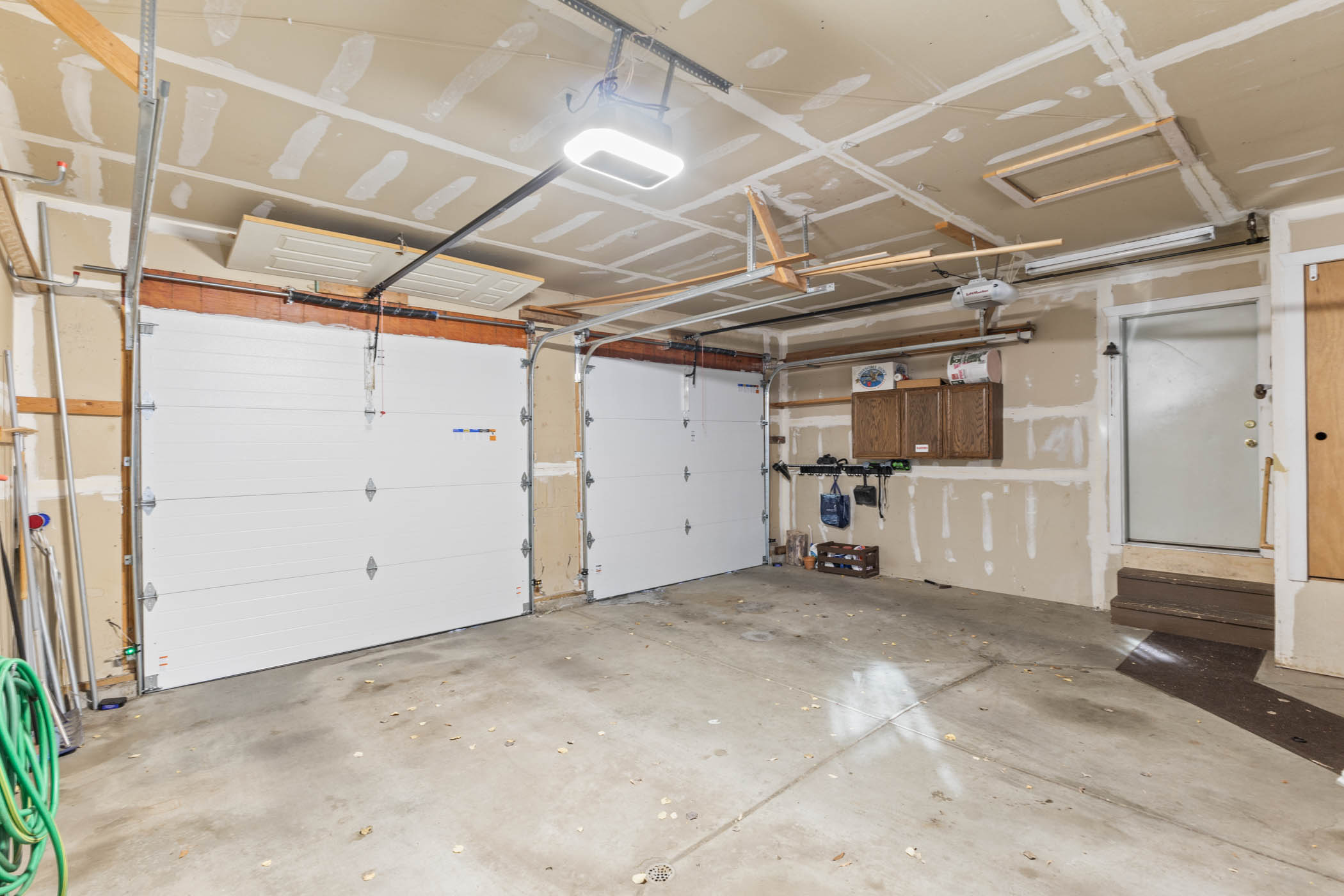 2 Car Garage