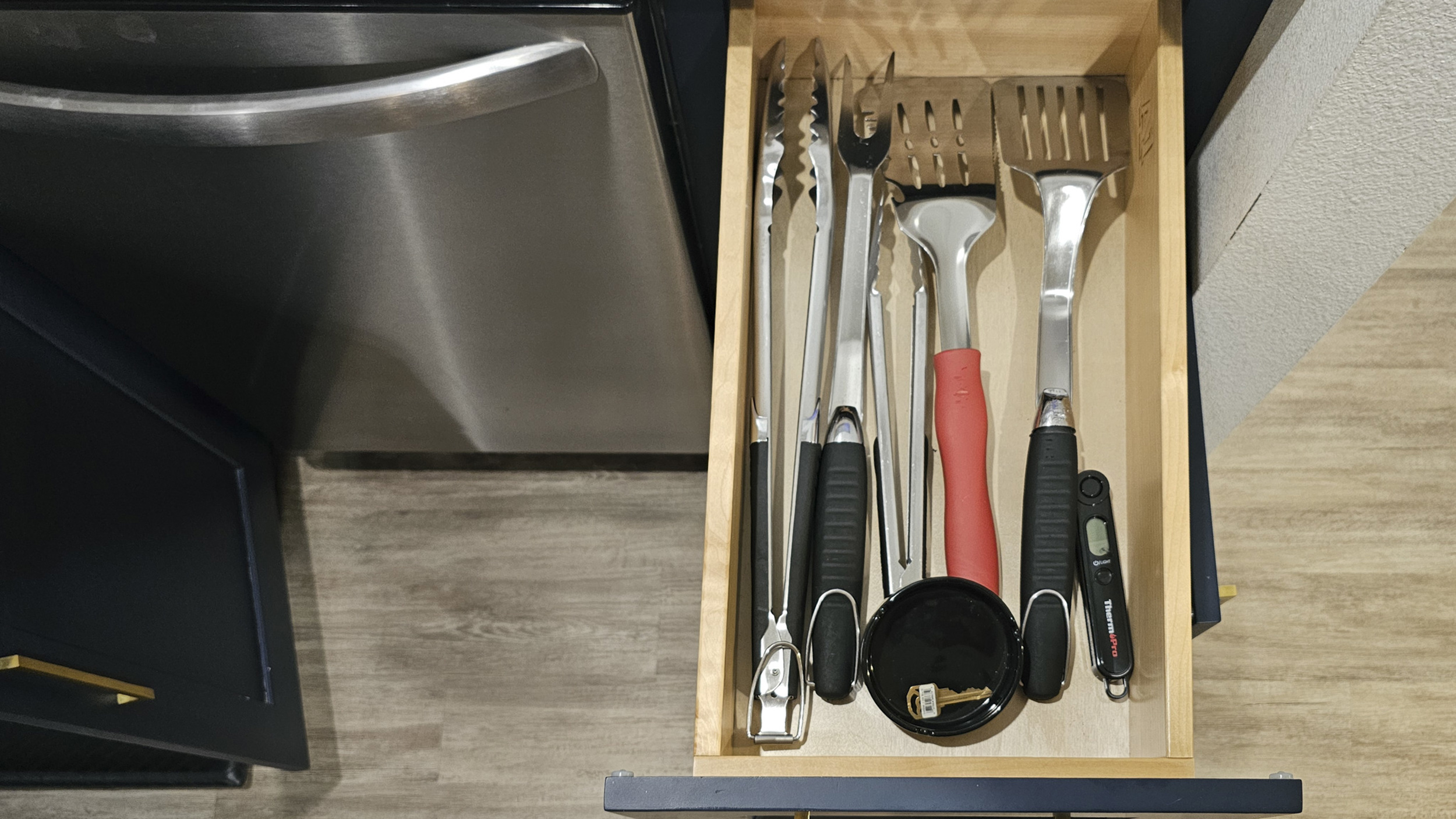 Equipped with top-notch grilling tools for your culinary adventures!