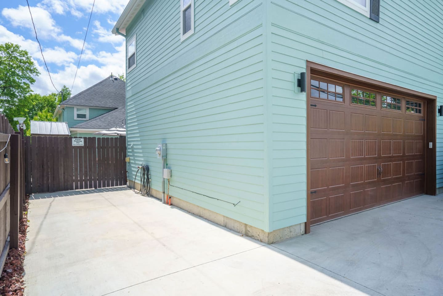 Spacious and accommodating! While we recommend backing your vehicle in for the easiest exit, this private space has successfully held everything from compact cars to boat trailers. Just take it nice and slow—there’s plenty of room!