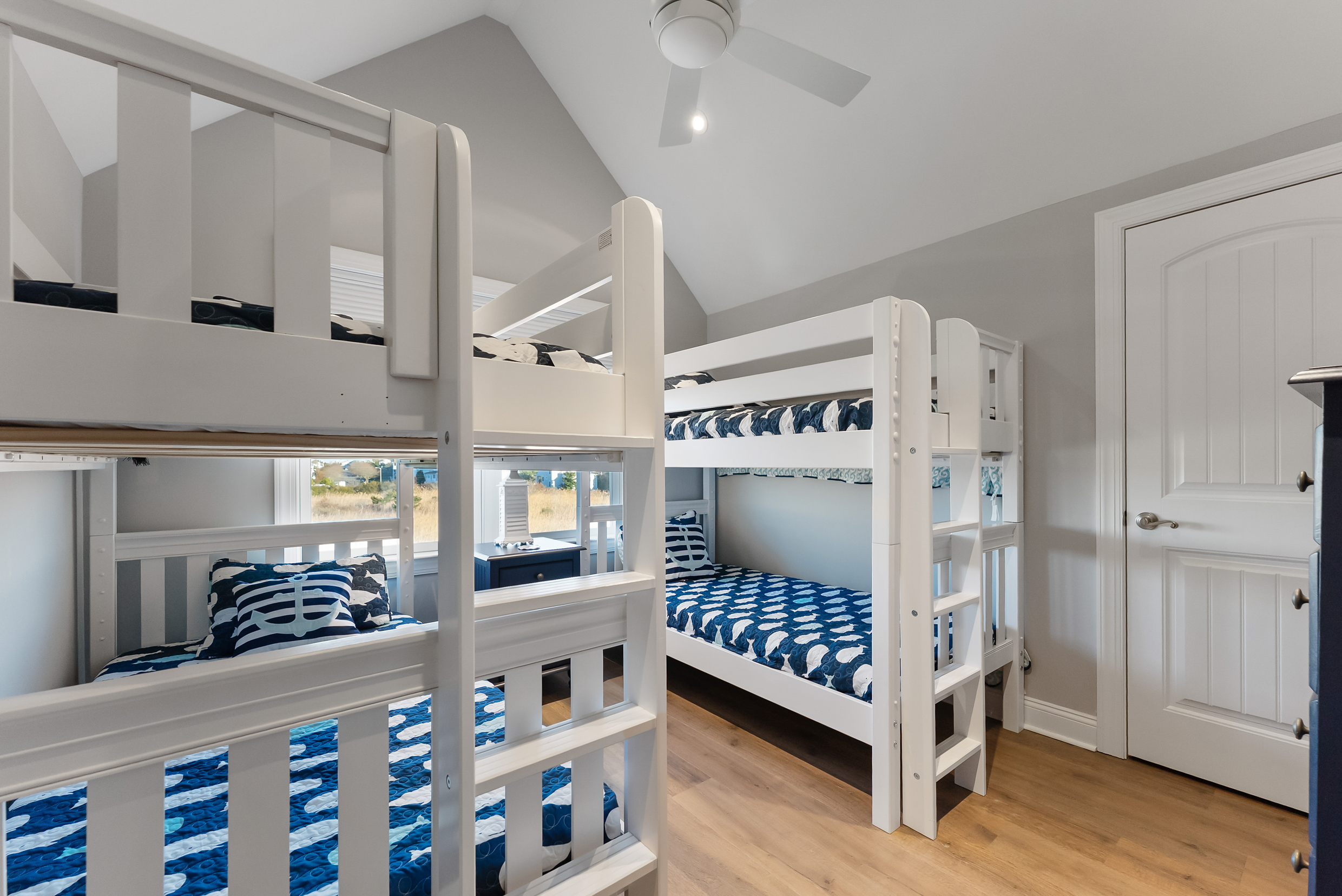 Bedroom With Two Sets Of Twin Bunkbeds