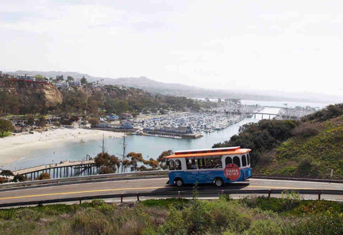 Free trolley connecting Dana Point to san Clemente and Laguna Beach all summer.