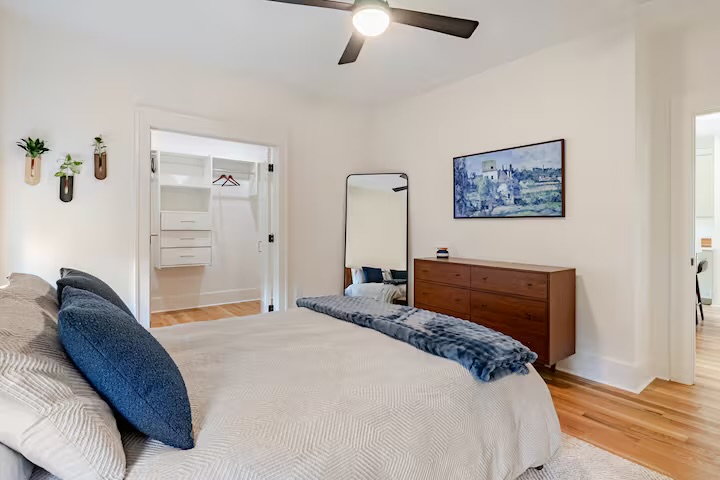 Primary Bedroom (Downstairs)