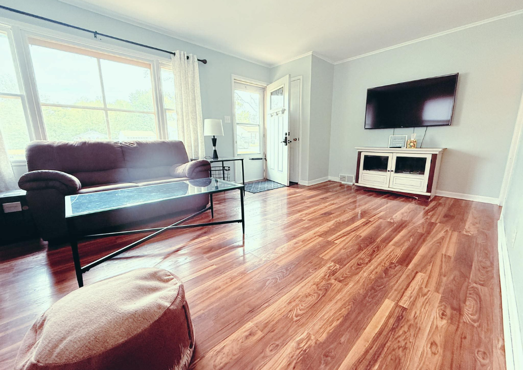 Spacious living room.
