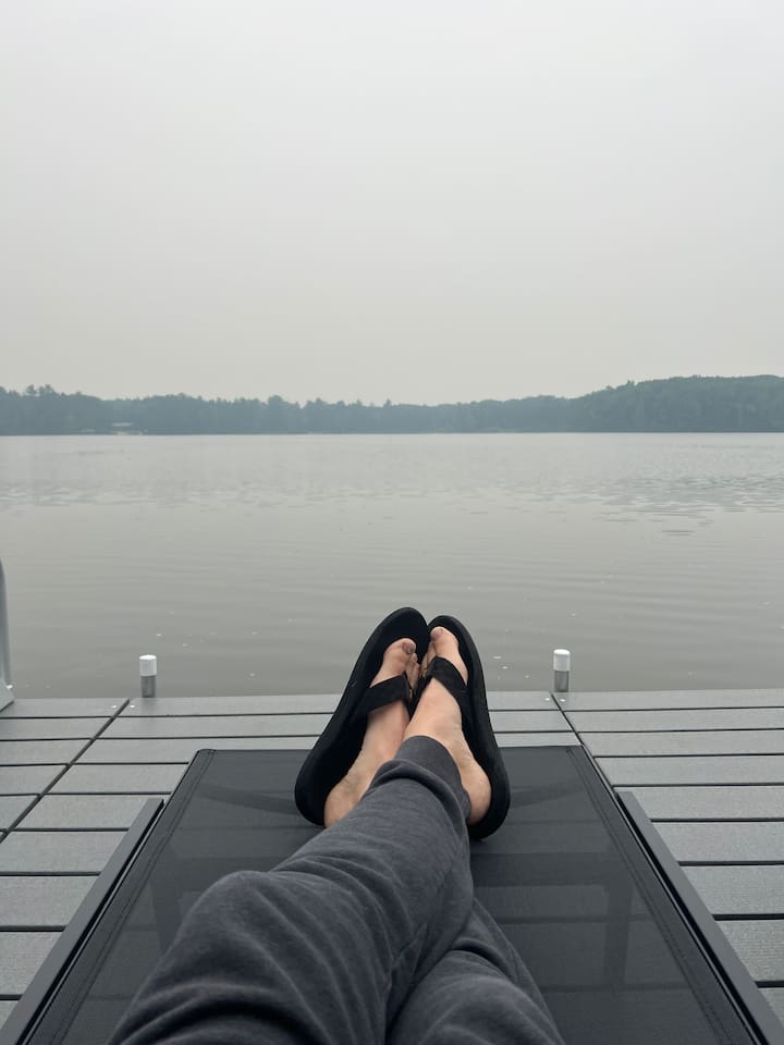 Kick back on the 2 loungers provided