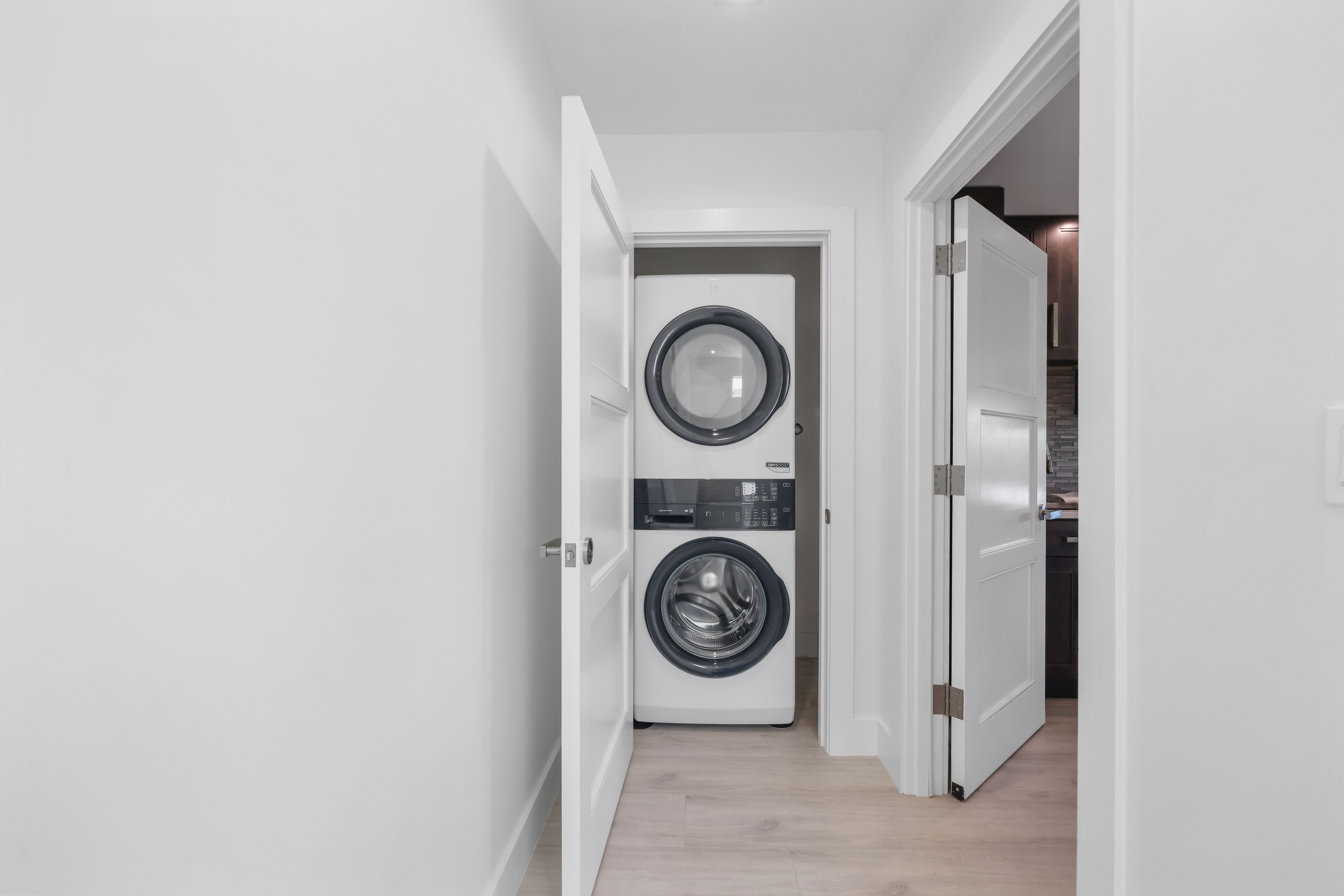 331 Studio Palms
