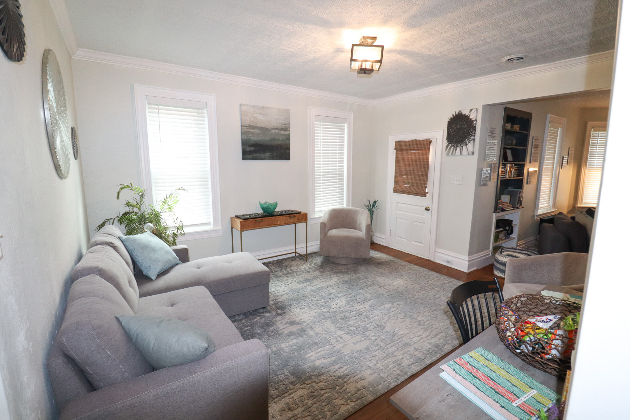 WiFi and smart TV for your entertainment