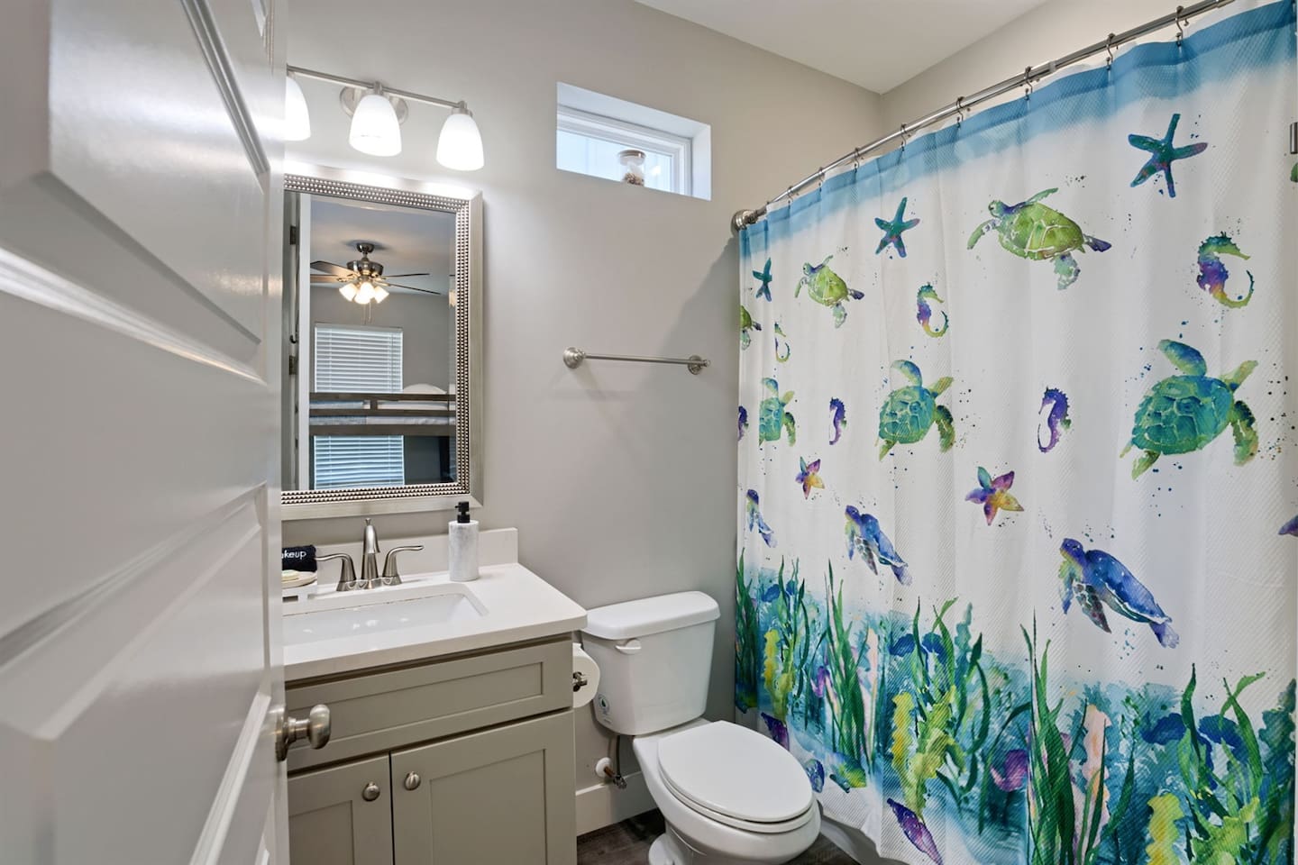 Refresh yourself with big mirrors and a spacious comfort room!