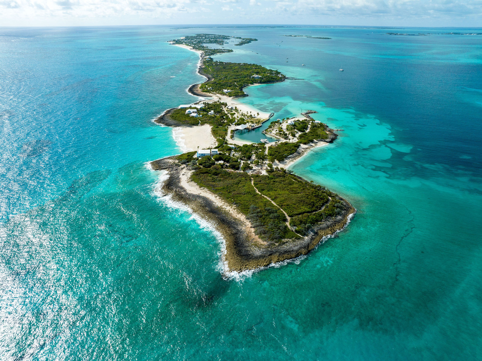 Sea Glass Found is surrounded by water with 360-degree views, and plenty of on-property and off-island experiences to deliver a once-in-a-lifetime Bahamian Retreat!