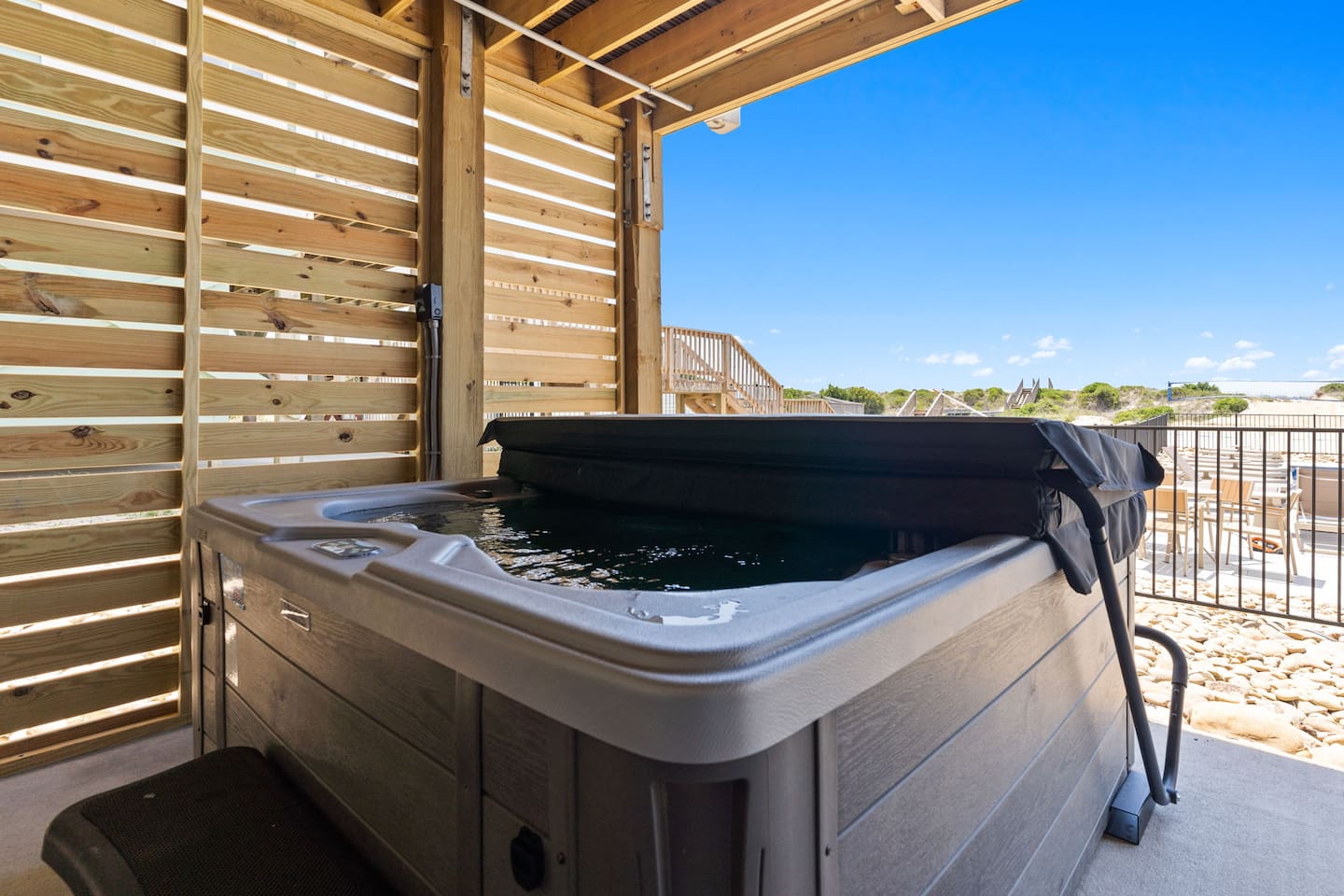 Sink into relaxation in the private 6-person hot tub. Whether you’re soothing tired muscles after a day at the beach or unwinding under the stars, it’s the perfect way to end another unforgettable day at Zen.